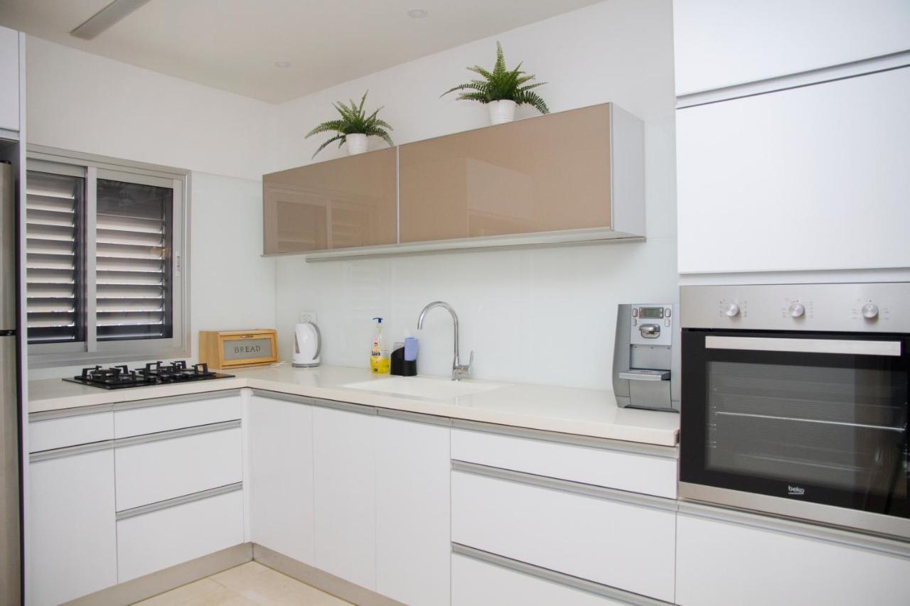 בת ים Apartments4You Etsel מראה חיצוני תמונה