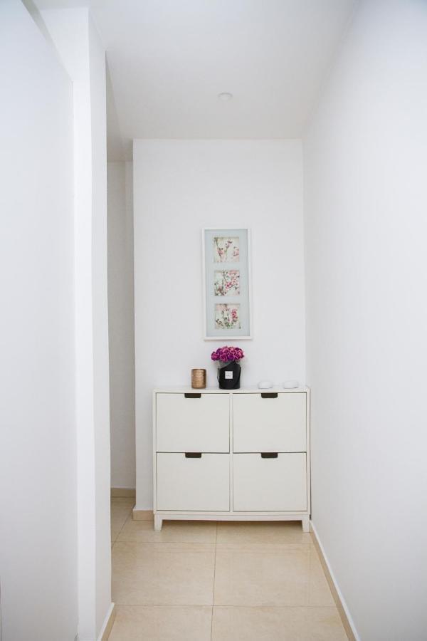 בת ים Apartments4You Etsel מראה חיצוני תמונה