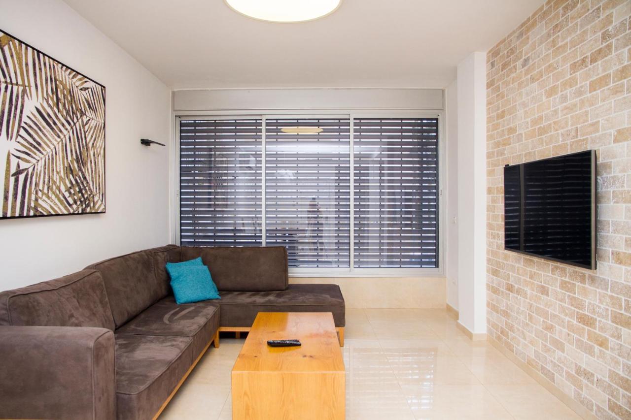 בת ים Apartments4You Etsel מראה חיצוני תמונה