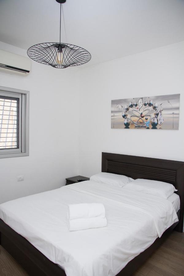 בת ים Apartments4You Etsel מראה חיצוני תמונה