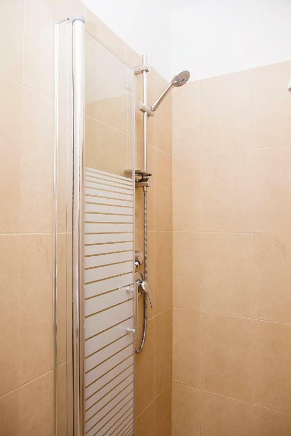 בת ים Apartments4You Etsel מראה חיצוני תמונה